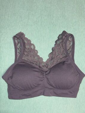 Lace-Trim Wireless Comfort support Bra in Dusty Plum Gray NWOT stretchy